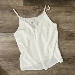 flowy top size small | basics tank | white tank | polyester